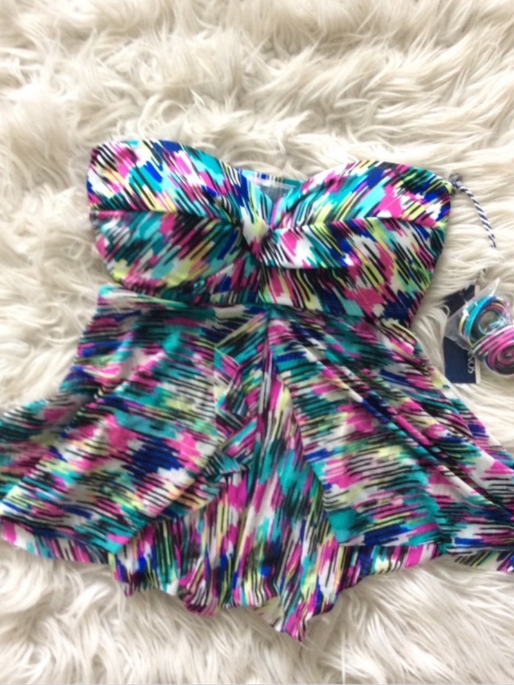 NWT Sonnet Shores Convertible Flyaway Tankini Top